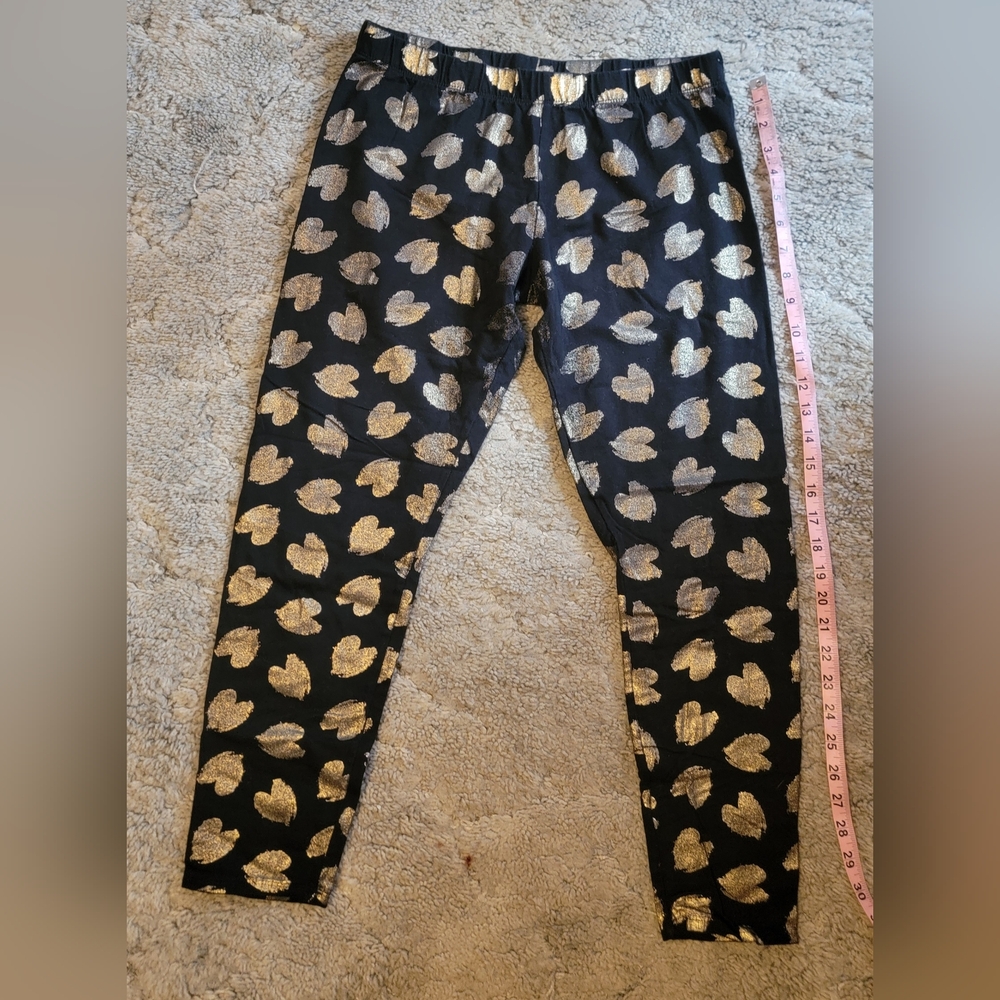 Gold Heart Patterned Leggings